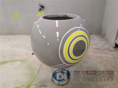 <strong>玻璃钢厂家景观花盆如何</strong>