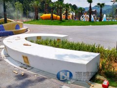 <strong>深圳玻璃钢厂家的组合花盆用途及</strong>